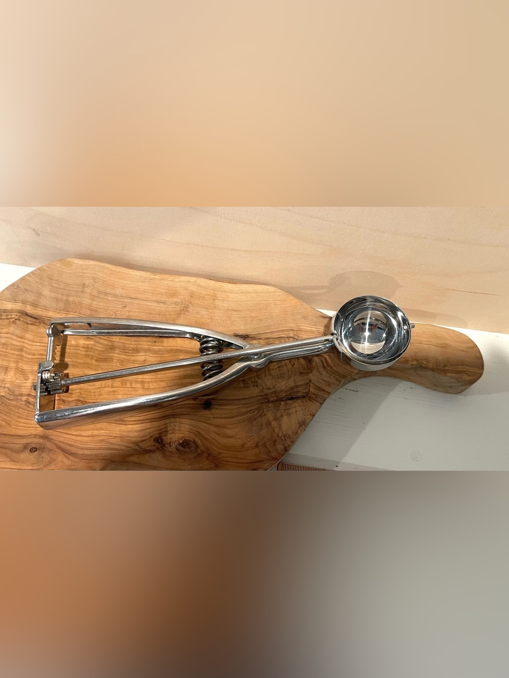 Pampered Chef Stainless Steel Scoop